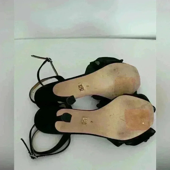 NWOT BADGLEY
MISCHKA size 7 - Picture 6 of 6